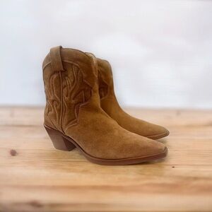 Reformation Otto Mini Western Boot, Toasted Coconut, Size 11